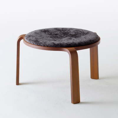 Lounge stool [type 3]