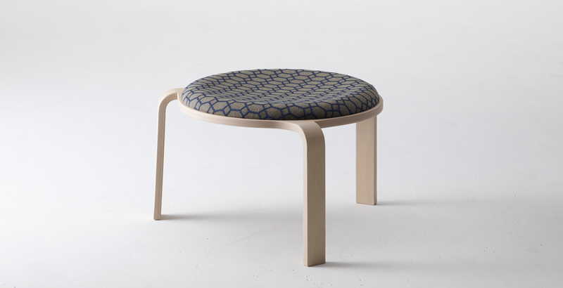 Lounge stool [type 3] | 豊橋木工株式会社